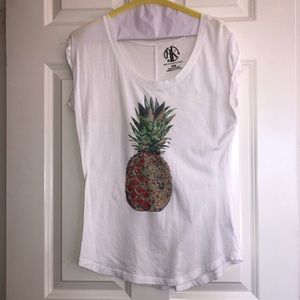 Cute Pineapple Tee!